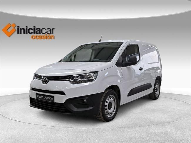 Usado Toyota Proace City City 101 CV (74 kW) 2023 Blanco Monovolumen