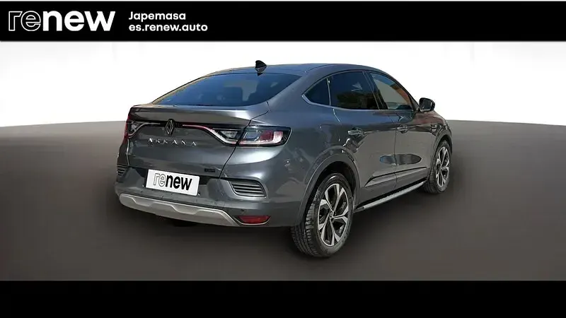 Usado Renault Arkana Techno 145 CV (106 kW) 2024 Gris SUV
