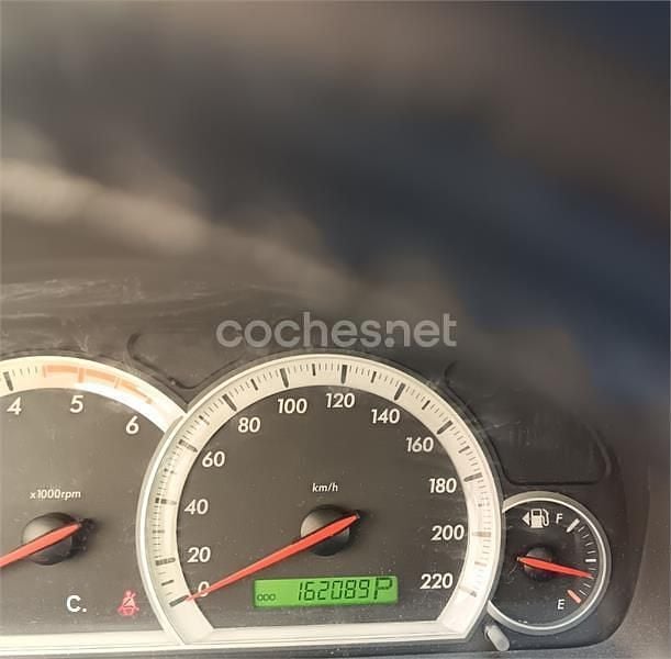 Usado Chevrolet Captiva 150 CV (110 kW) 2007 Gris / plata SUV