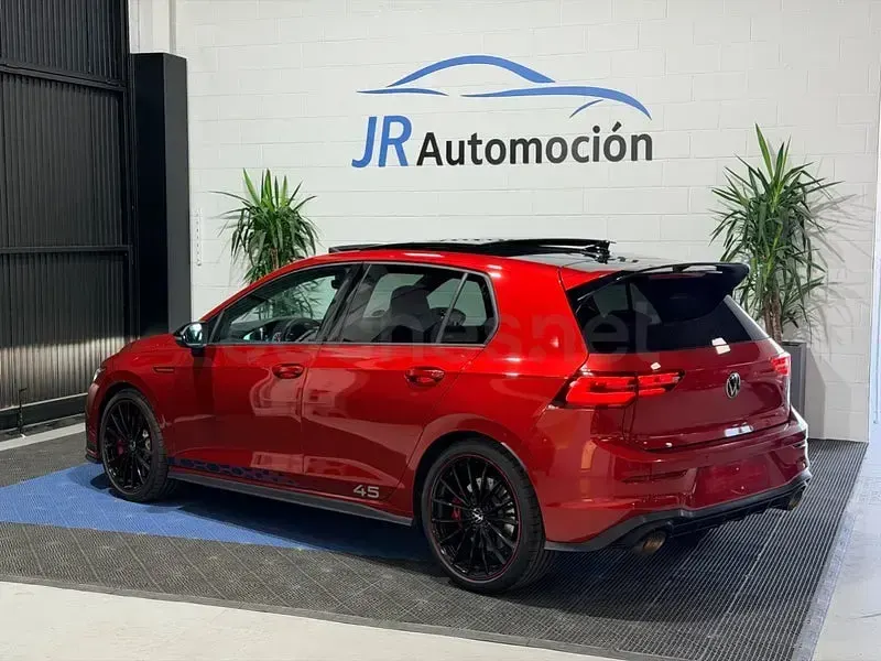 Usado VW Golf VII GTI Clubsport 301 CV (221 kW) 2021 Granate Utilitario