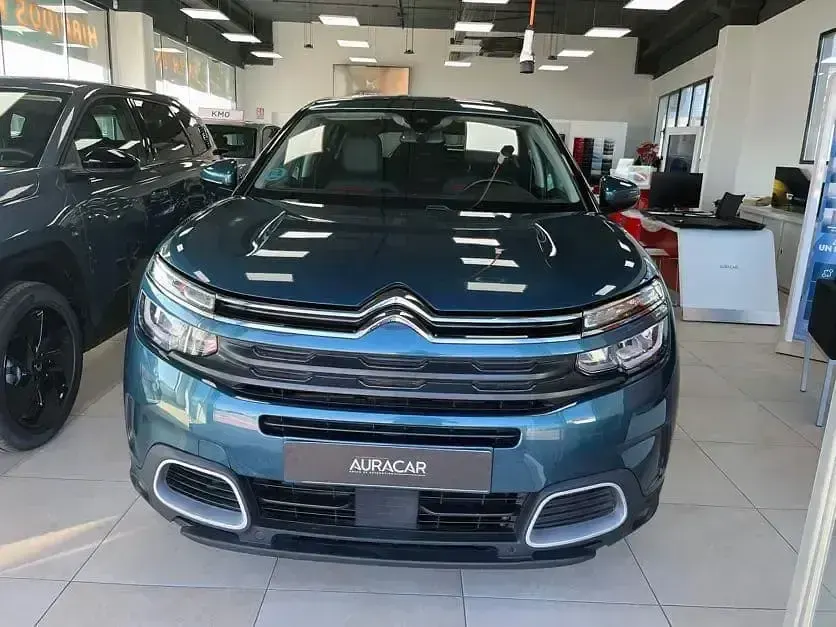 Käytetty Citroën C5 Aircross Feel 131 HP (96 kW) 2019 Vihreä Katumaasturi