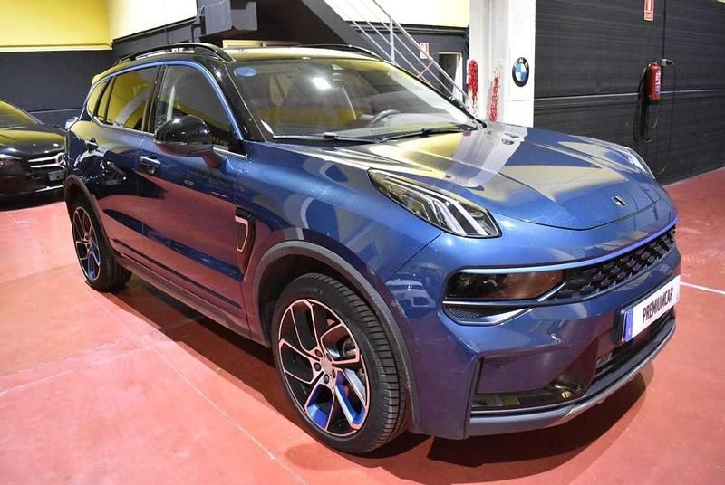 Usado Lynk & Co 01 261 CV (191 kW) 2022 Azul SUV