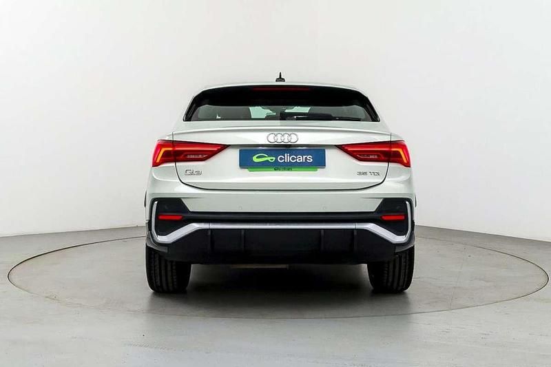 Usado Audi Q3 Sportback S-Line 150 CV (110 kW) 2021 Plateado SUV