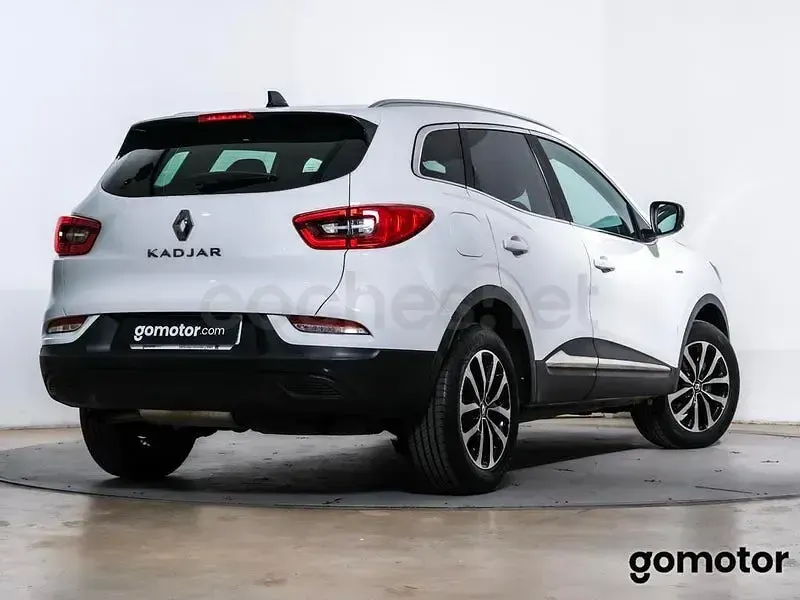 Usado Renault Kadjar Techno 115 CV (84 kW) 2022 Blanco SUV