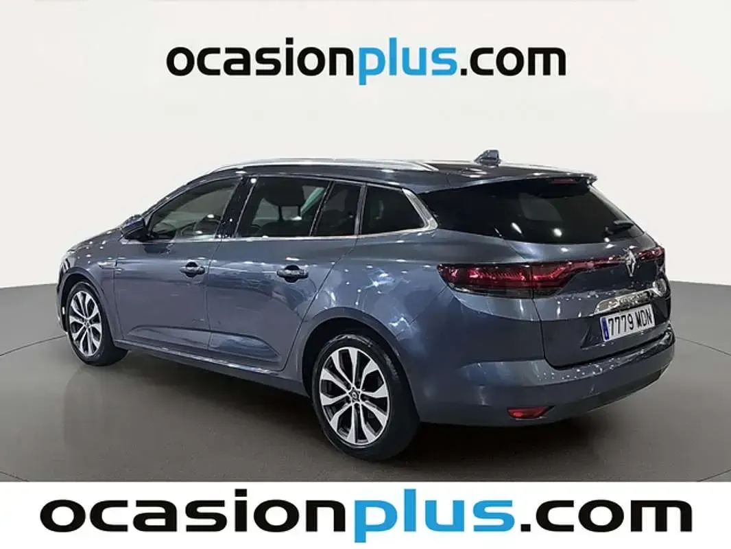 Usado Renault Mégane GrandTour Techno 140 CV (102 kW) 2023 Gris Familiar