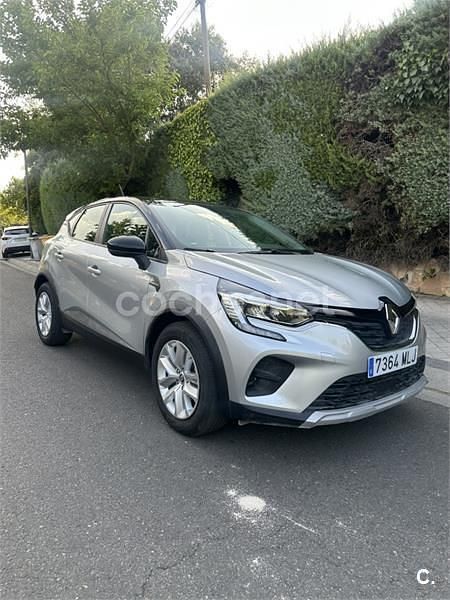 Usado Renault Captur Evolution 90 CV (66 kW) 2023 Gris / plata SUV