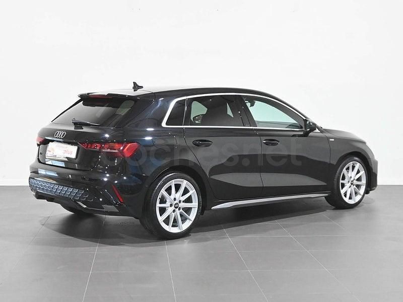Usado Audi A3 S-Line 150 CV (110 kW) 2025 Negro Berlina
