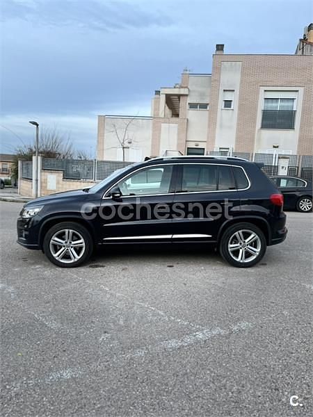 Usado VW Tiguan R-line 177 HP (130 kW) 2014 Preto SUV