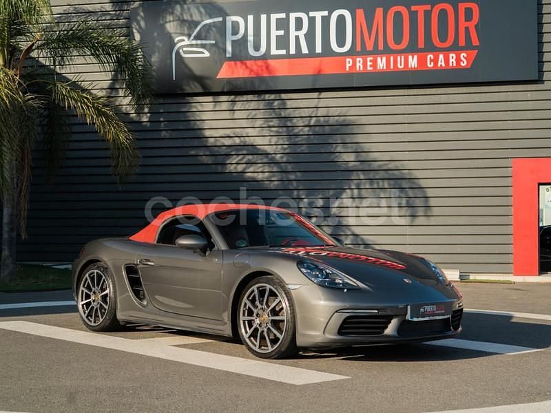 Gris / plata Usado 2017 Porsche 718 Boxster Descapotable | 59.990 € (Precio justo) - Imagen 1/4