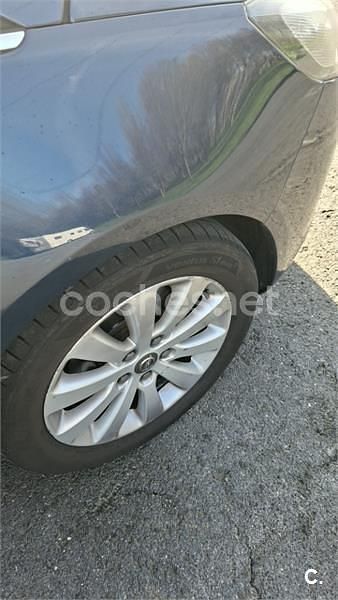 Usado Opel Zafira Tourer Excellence 140 CV (102 kW) 2012 Azul Monovolumen