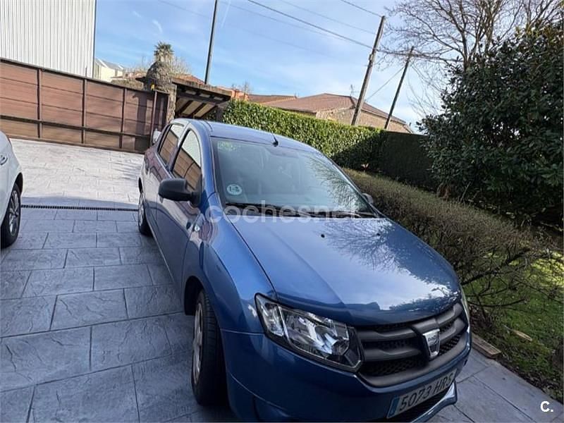 Usado Dacia Sandero Ambiance 75 CV (55 kW) 2012 Azul Berlina