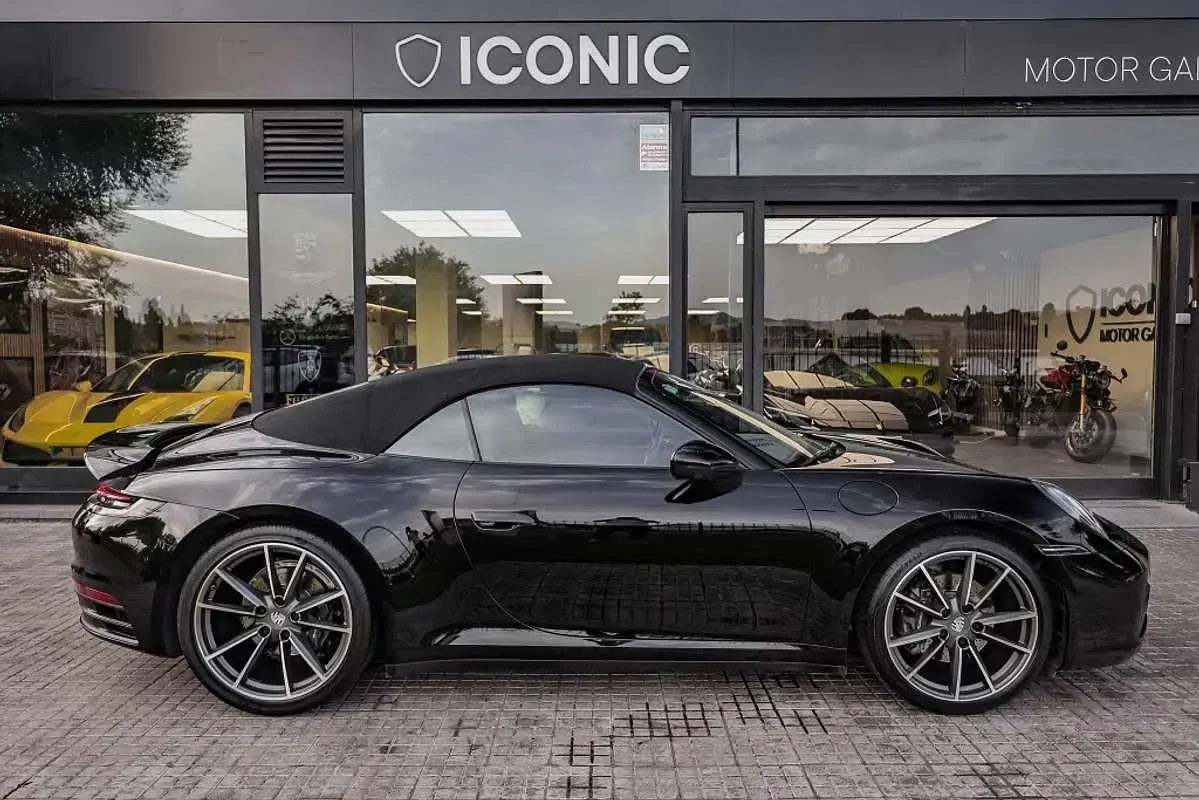 Usado Porsche 911 Carrera Cabriolet 385 CV (283 kW) 2020 Negro Descapotable