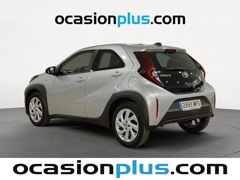 Usado Toyota Aygo X Play 72 CV (52 kW) 2024 Gris SUV
