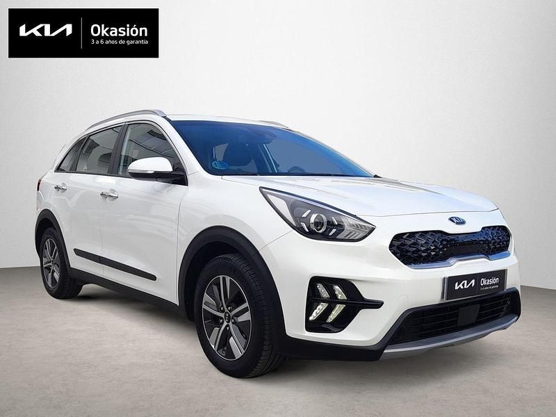 Usado Kia Niro 141 CV (103 kW) 2022 Blanco SUV