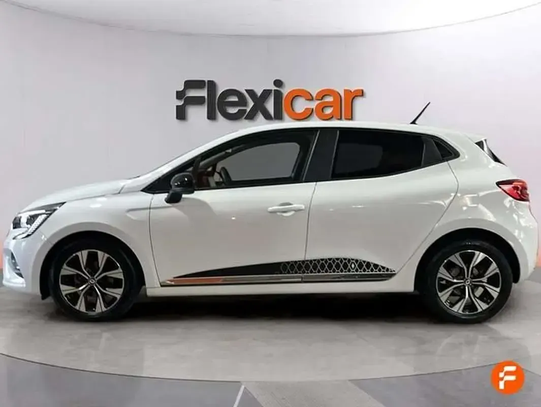 Usado Renault Clio Evolution 91 CV (66 kW) 2023 Gris Utilitario