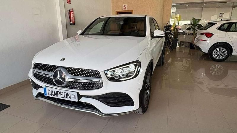 Usado Mercedes GLC220 170 CV (125 kW) 2020 Blanco SUV