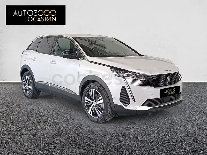 Usado Peugeot 3008 Allure 130 CV (95 kW) 2023 Blanco SUV