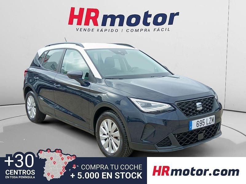 Gris / plata Usado 2022 Seat Arona Style SUV | 17.420 € (Precio justo) - Imagen 1/4
