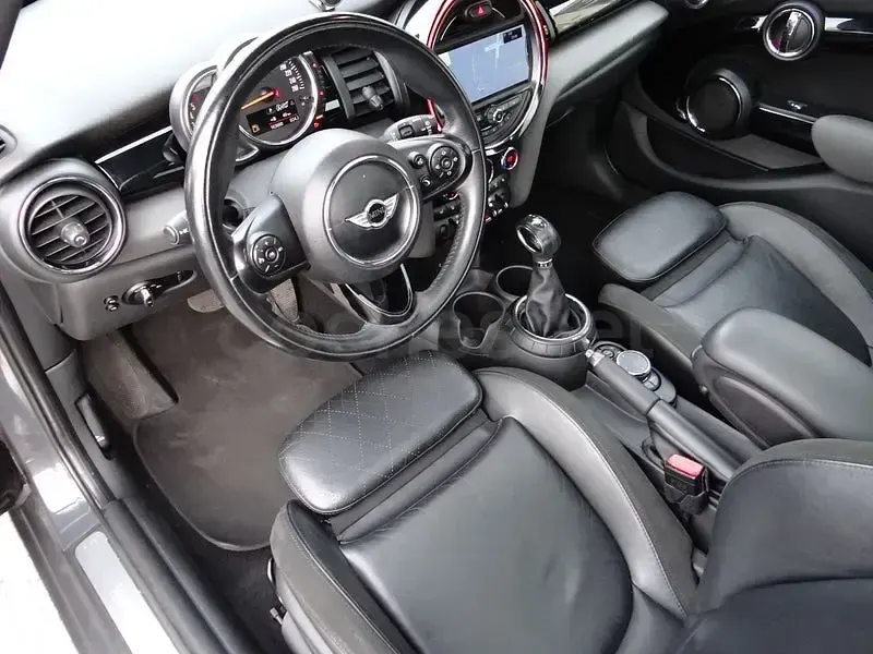 Usado Mini Cooper SD 170 CV (125 kW) 2015 Gris / plata Utilitario