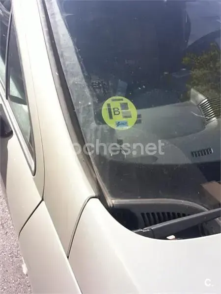 Usado Peugeot 407 136 CV (100 kW) 2005 Beige Familiar
