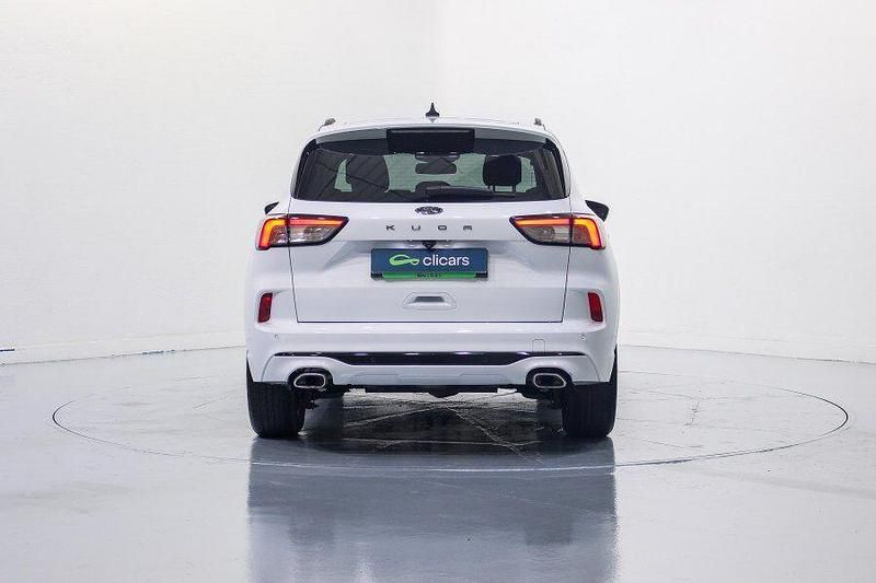 Usado Ford Kuga ST-Line X 225 CV (165 kW) 2022 Blanco SUV