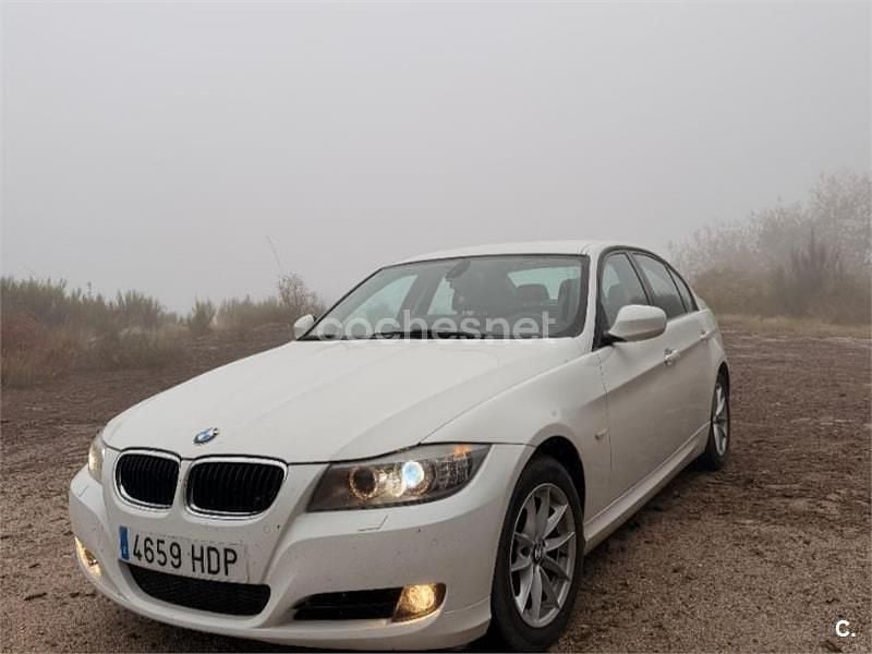 Blanco Usado 2011 BMW 320 Berlina | 9200 € (Precio justo) - Imagen 1/4