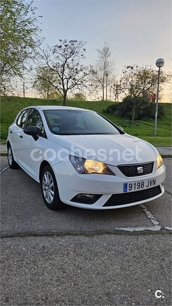 Usado Seat Ibiza Style 90 CV (66 kW) 2016 Blanco Berlina