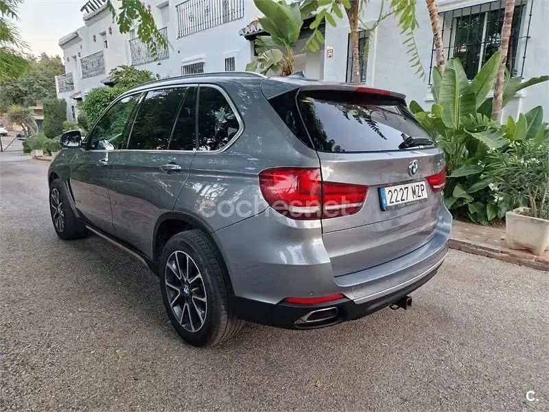 Usado BMW X5 Comfort Edition 245 CV (180 kW) 2014 Gris / plata SUV