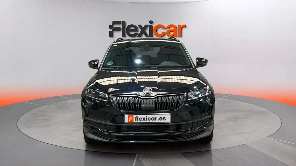 Usado Skoda Karoq SportLine 150 CV (110 kW) 2020 Negro SUV