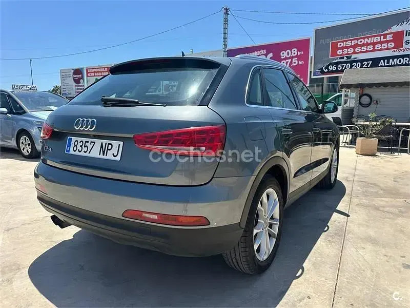 Usado Audi Q3 Ambition 211 CV (155 kW) 2012 Gris / plata SUV