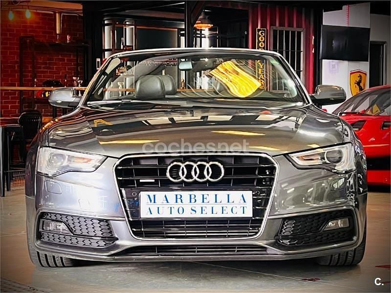 Usado Audi A5 Cabriolet S-Line 211 CV (155 kW) 2012 Gris / plata Descapotable