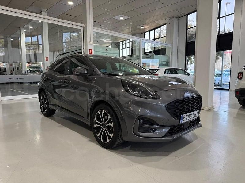 Usado Ford Puma ST-Line 125 CV (91 kW) 2020 Gris / plata SUV