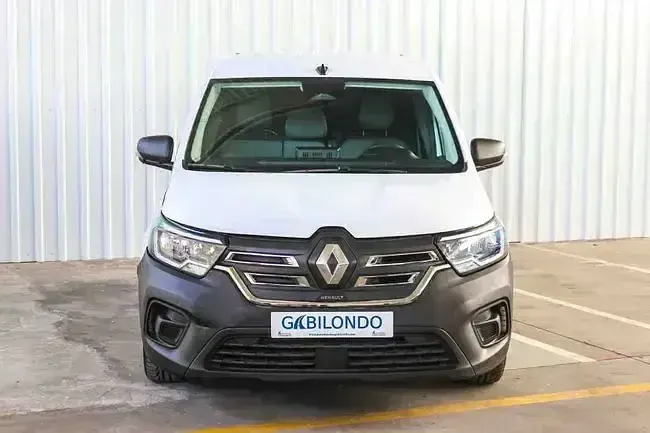 Begagnad Renault Kangoo 89 kW (122 HK) 2022 Vit Minibuss