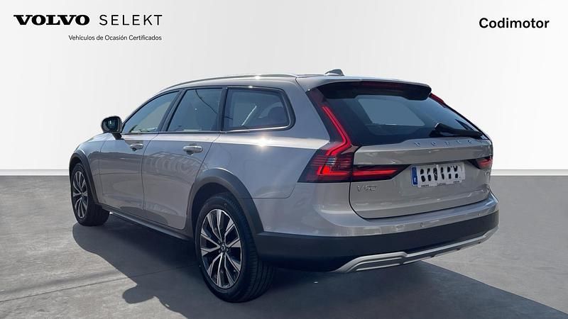Nuevo Volvo V90 CC Core 197 CV (144 kW) 2025 Gris Familiar