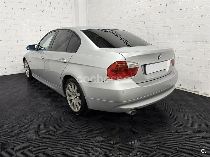 Usado BMW 320 163 CV (119 kW) 2004 Gris / plata Berlina