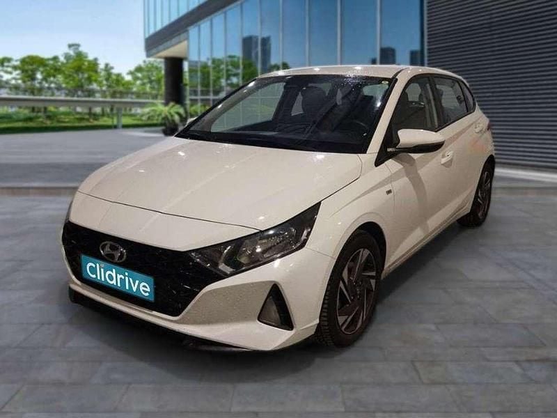 Usado Hyundai i20 101 CV (74 kW) 2021 Blanco Utilitario