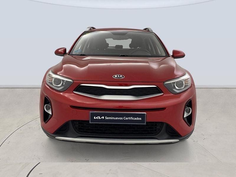 Usado Kia Stonic 84 CV (61 kW) 2020 Rojo SUV