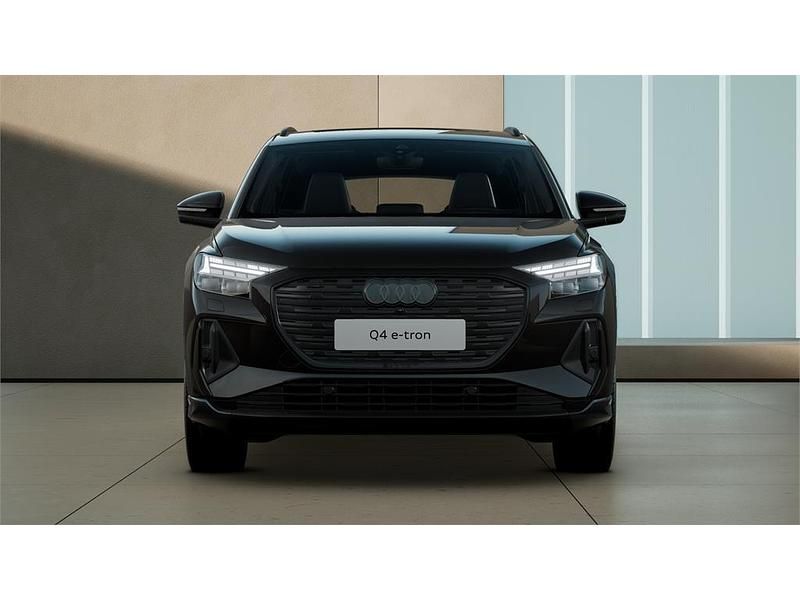 Nuevo Audi Q4 e-tron Ambiente 210 kW (286 CV) 2025 Negro mito SUV