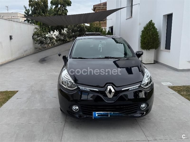 Negro Usado 2015 Renault Clio IV Expression Berlina | 7800 € (Precio justo) - Imagen 1/4