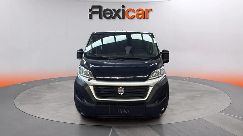 Usado Fiat Ducato 150 CV (110 kW) 2018 Azul Van
