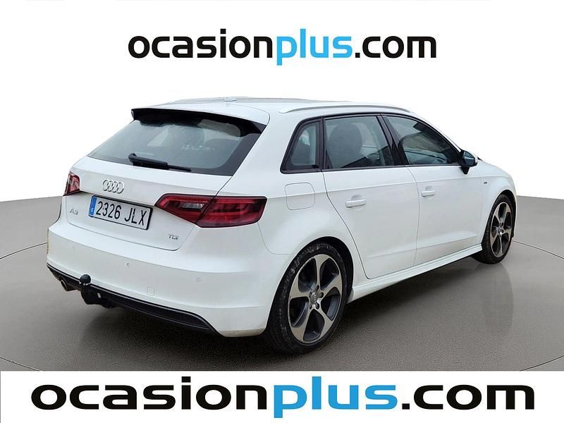 Usado Audi A3 S-Line 110 CV (80 kW) 2016 Blanco