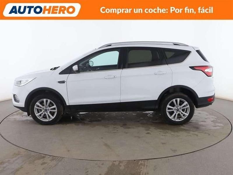 Usado Ford Kuga Trend 120 CV (88 kW) 2019 Blanco SUV