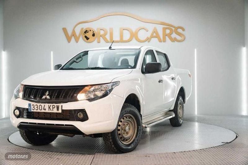 Usado Mitsubishi L200 154 CV (113 kW) 2018 Blanco Recogida