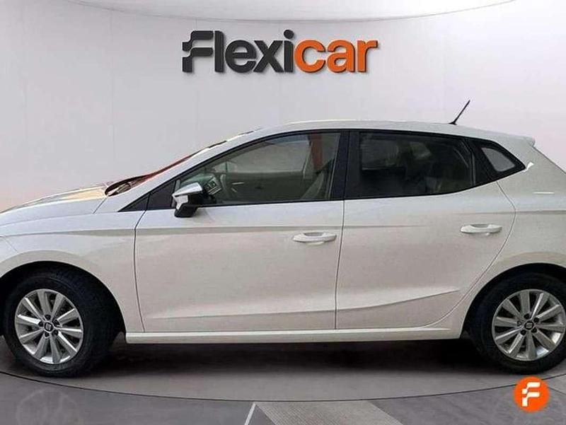 Usado Seat Ibiza Style 80 CV (58 kW) 2019 Blanco Utilitario