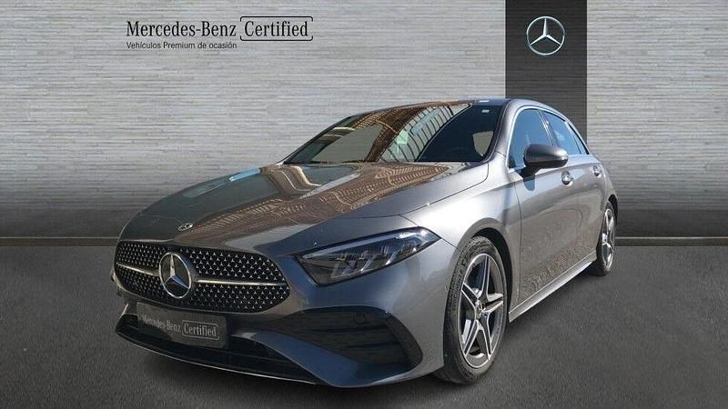 Usado Mercedes A180 136 CV (100 kW) 2025 Gris