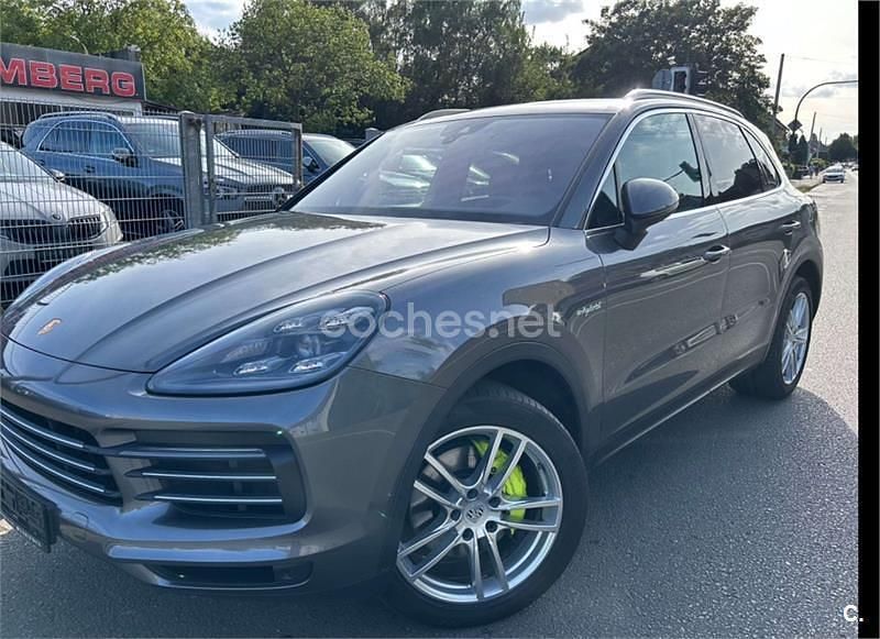 Gris / plata Usado 2019 Porsche Cayenne SUV | 50.953 € (Super precio) - Imagen 1/4