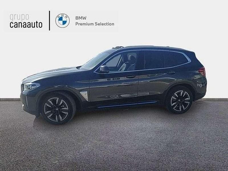 Usado BMW iX3 M Sport 210 kW (286 CV) 2021 Gris SUV