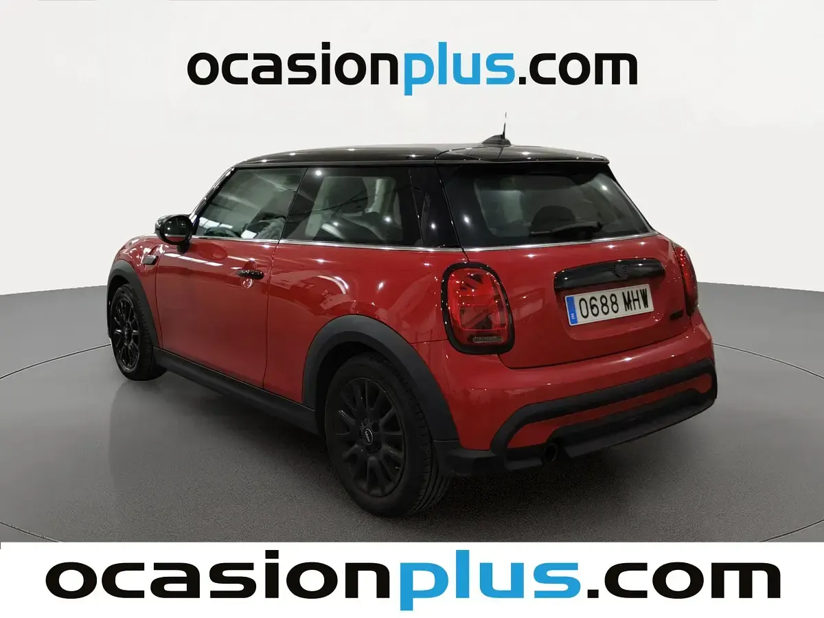 Usado Mini Cooper 136 CV (100 kW) 2023 Rojo Utilitario