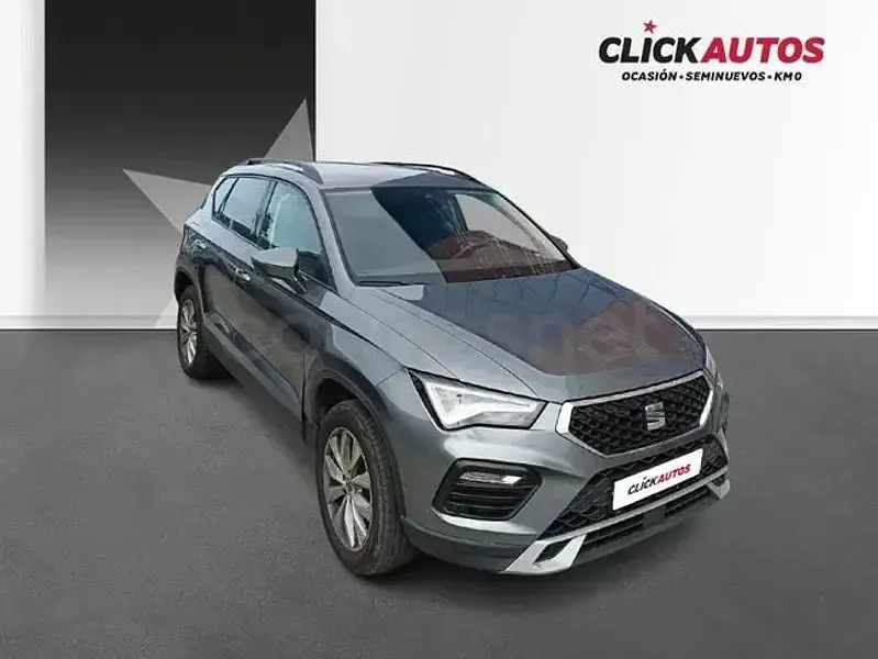 Usado Seat Ateca Style 150 CV (110 kW) 2025 Gris / plata SUV
