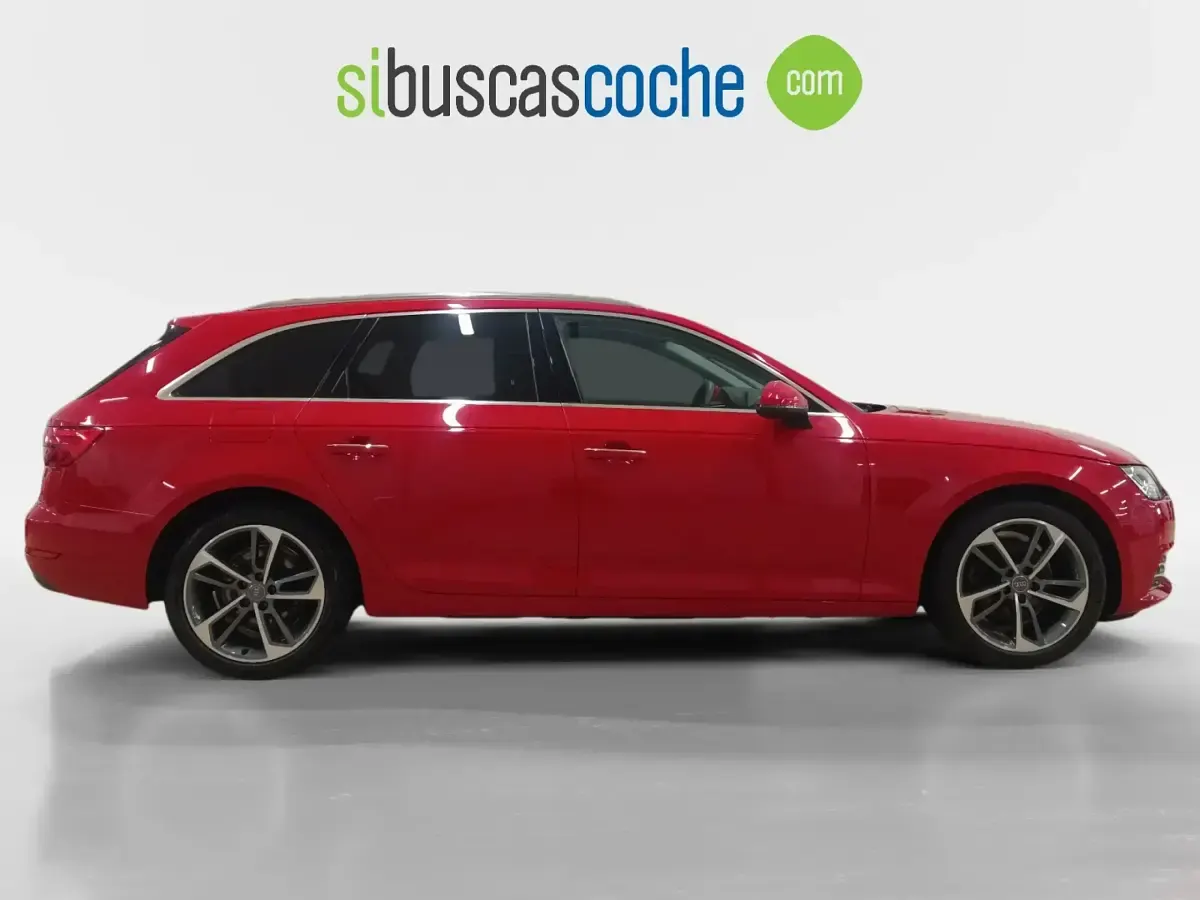 Usado Audi A4 Design 150 CV (110 kW) 2017 Rojo Familiar